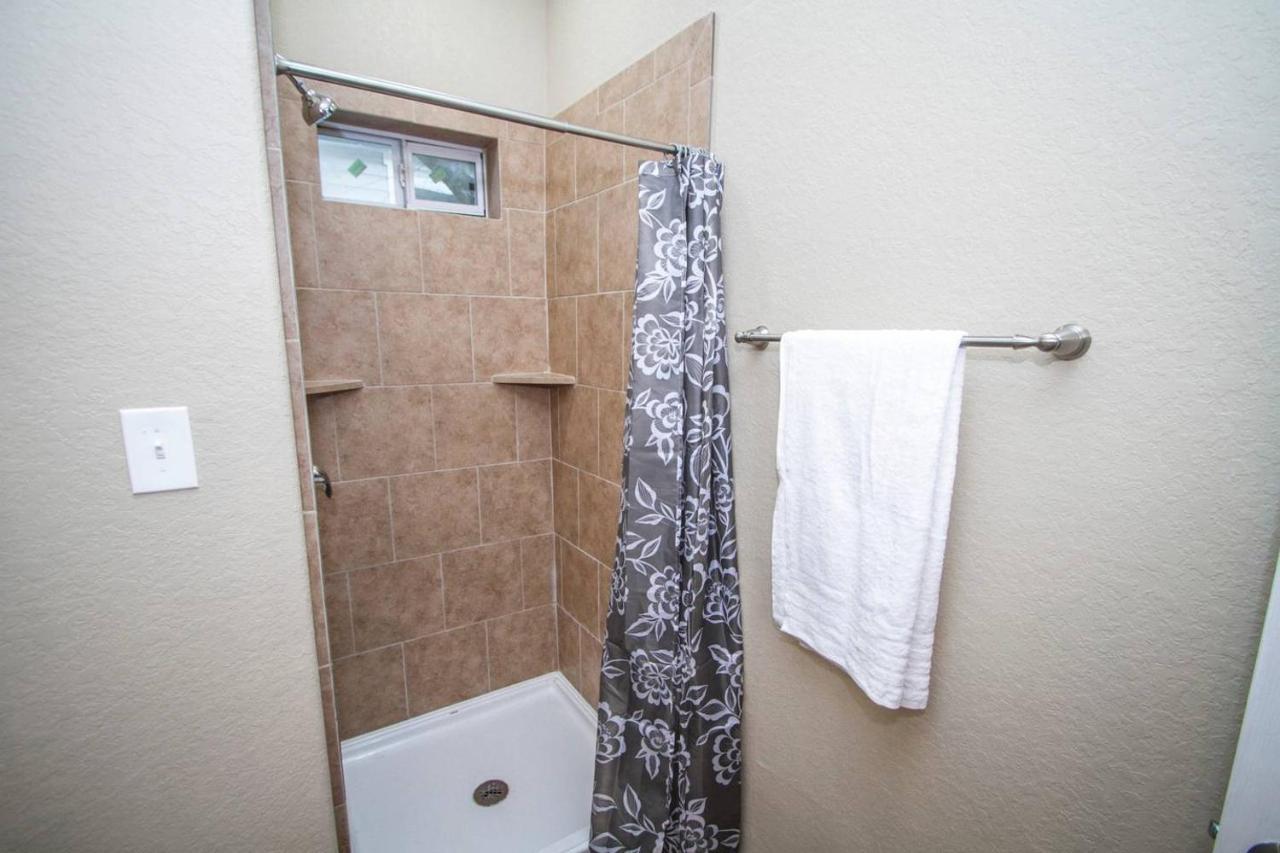 شقة Hackberry St #A Renovated 2Br/2Ba Near Downtown سان أنطونيو المظهر الخارجي الصورة