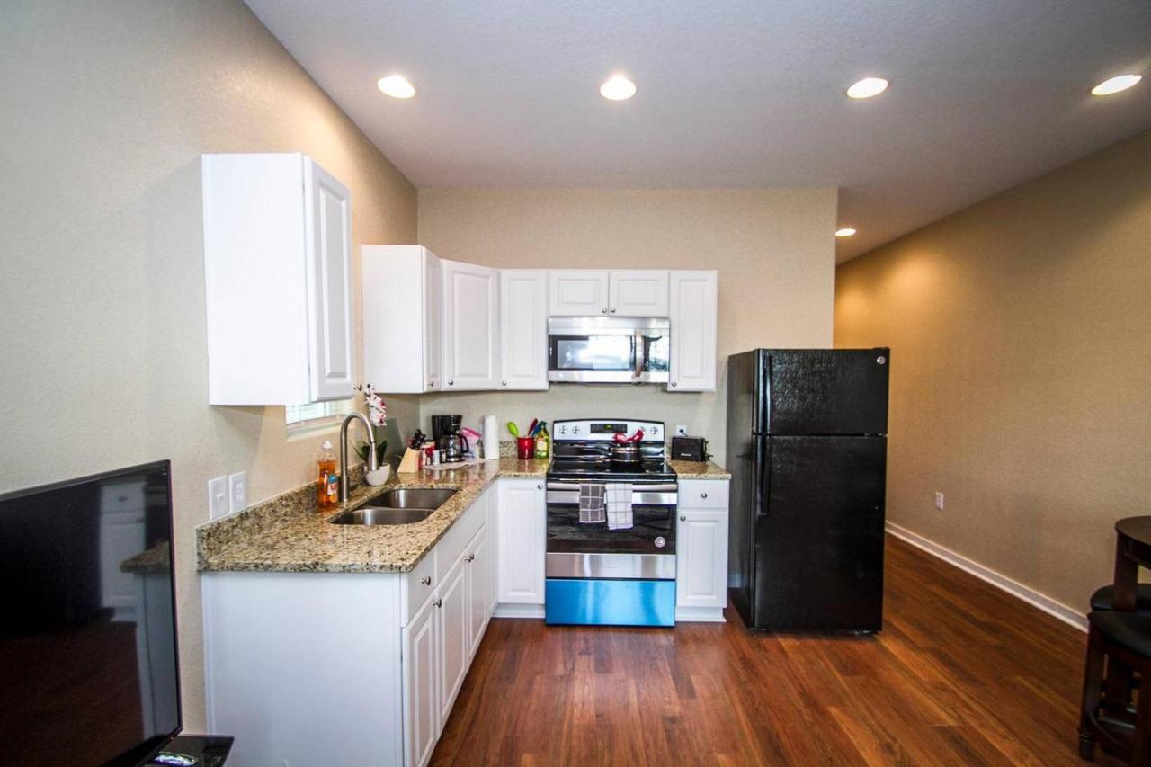 شقة Hackberry St #A Renovated 2Br/2Ba Near Downtown سان أنطونيو المظهر الخارجي الصورة